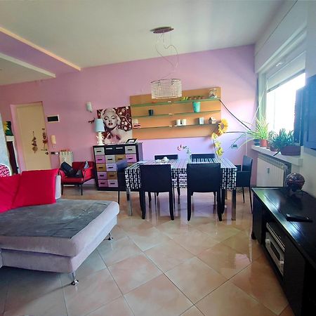 Charme&Chic Bed & Breakfast ตรีเอสเต ภายนอก รูปภาพ